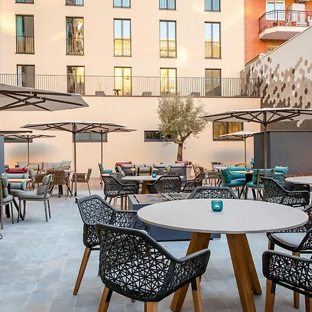 One Barcelona-ciutadella Hotel 3*